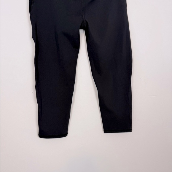 SPYDER High Waist Mesh back Support Crop Legging. Black. Size Large. NWT. - Picture 10 of 12